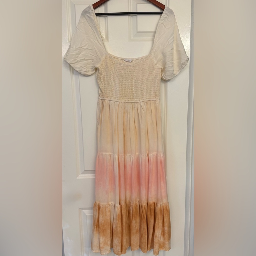 Storia Ombre Tiered Dress Puff Sleeve Cottagecore
Women’s Size Large